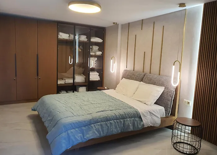 Adell Miramare Golden Loft