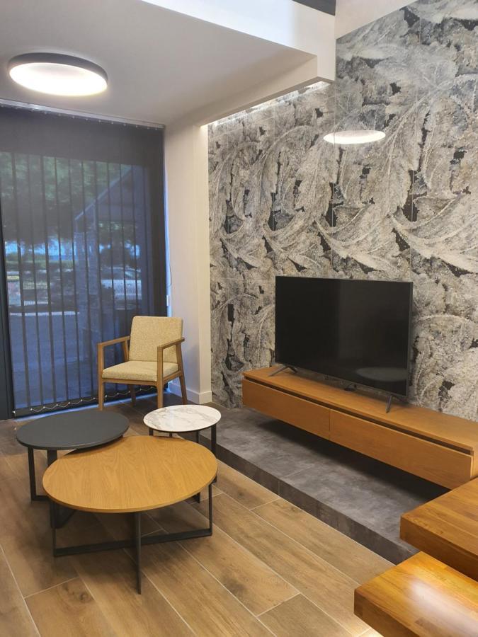 Adell Miramare Golden Loft Apartment